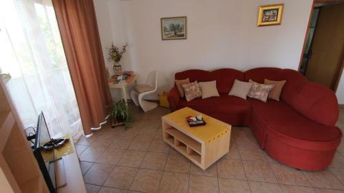 Hostal Apartments Kamenar