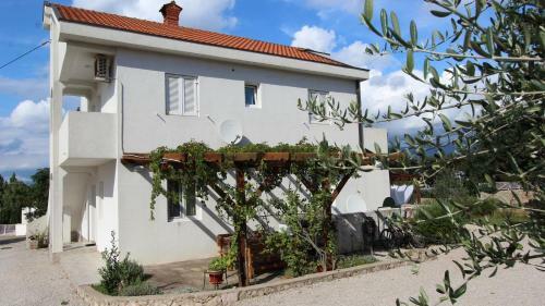 Hostal Apartments Kamenar