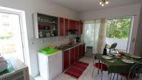 Hostal Apartments Kamenar