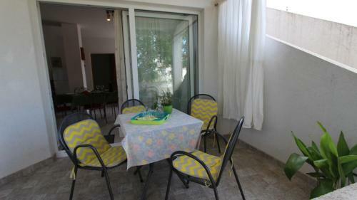 Hostal Apartments Kamenar