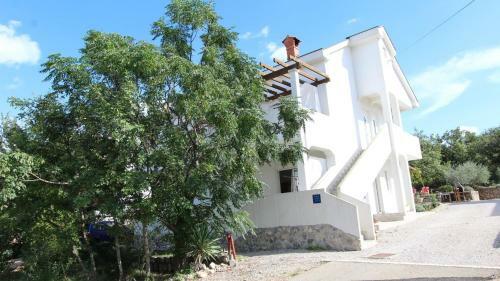 Hostal Apartments Kamenar