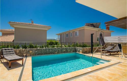 Three-bedroom Holiday Home In Kornic