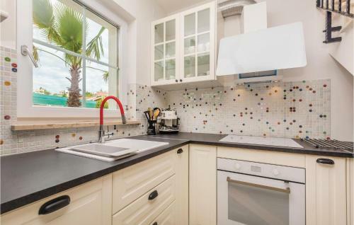Three-bedroom Holiday Home In Kornic