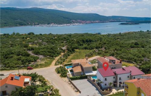 Three-bedroom Holiday Home In Kornic
