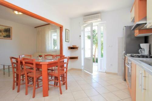 Apartment Jakica - Garden Terrace