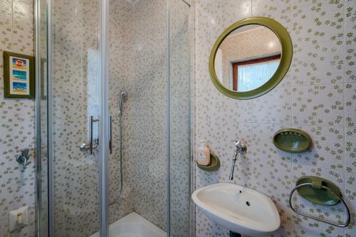 Vila Olive Tree