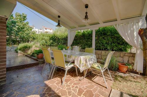 Vila Olive Tree