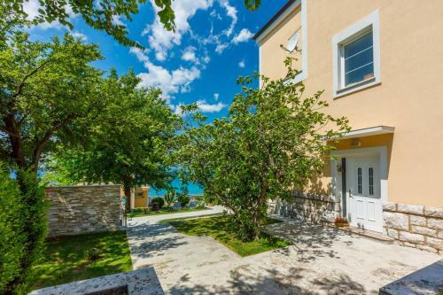 Apartamentos Villa Miljana Kucica