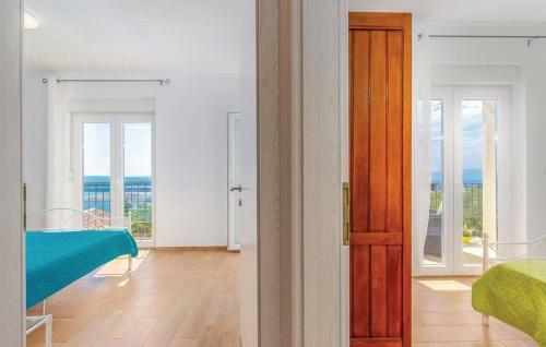 Villa Holiday Home Aqua
