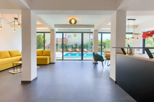Villa Phoenix