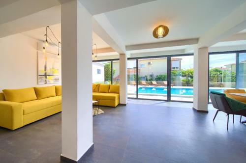Villa Phoenix