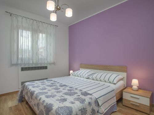 Holiday Home Dori - Lbn394