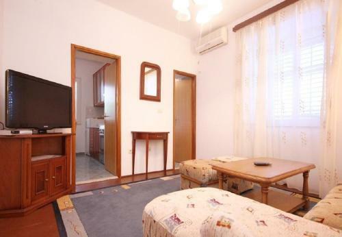 Apartments Nevenkos-20m From Beach