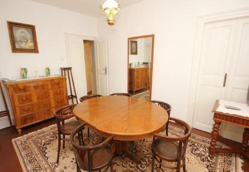 Apartments Nevenkos-20m From Beach