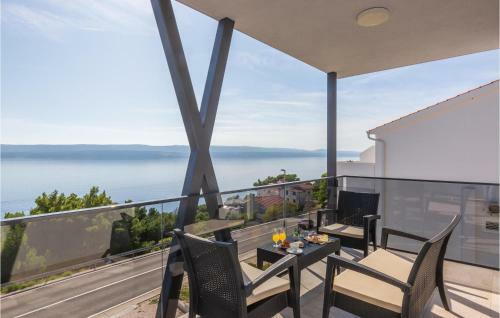 Two-bedroom Apartment In Medici