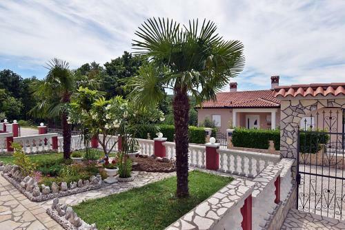 Villa Maric
