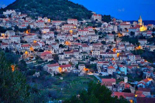 Holiday Home Lastovo