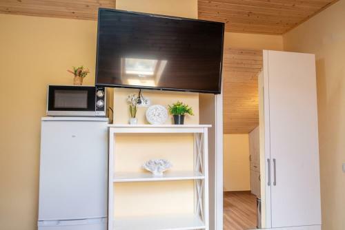 Hostal Via Flavia With Common Pool