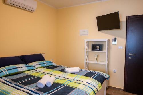 Hostal Via Flavia With Common Pool