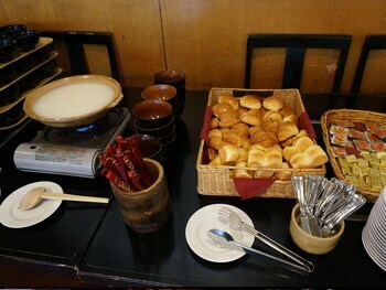 Okunikko Konishi Hotel