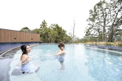 Coganoi Bay Hotel