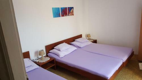Hostal Rooms Milena
