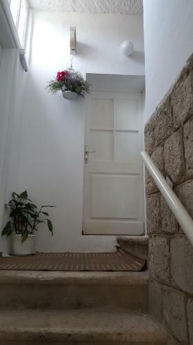 Hostal Rooms Milena