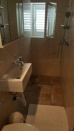 Hostal Rooms Milena