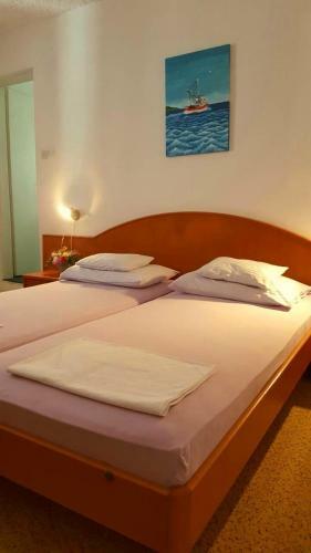 Hostal Rooms Milena
