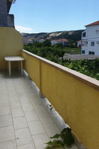 Sunny Apartments