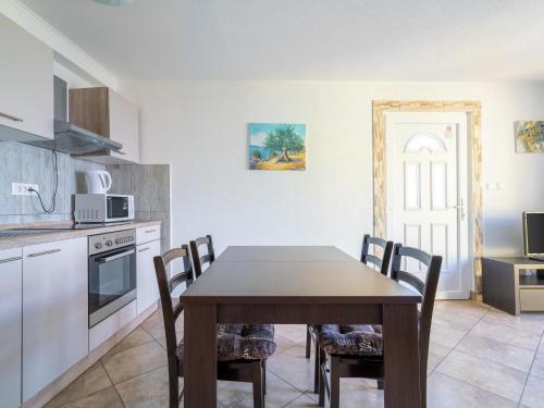 Elegant Holiday Home In Lovran With Swimming Pool