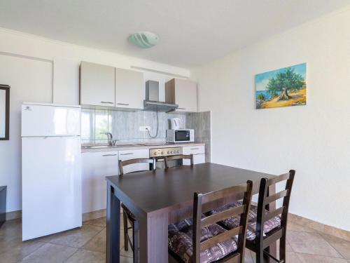 Elegant Holiday Home In Lovran With Swimming Pool