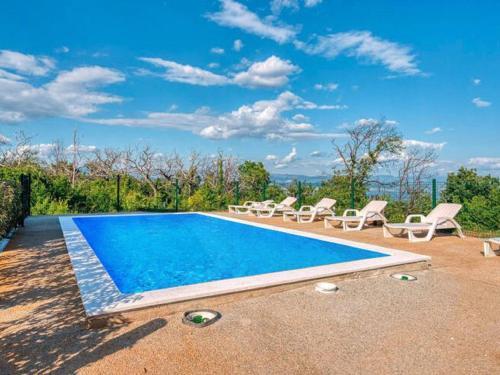 Elegant Holiday Home In Lovran With Swimming Pool
