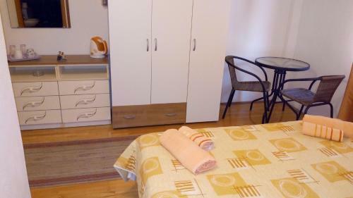 Hostal Guest House Gracijana