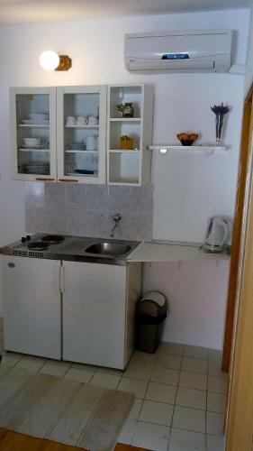 Hostal Guest House Gracijana