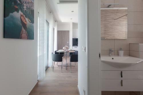 Apartments A&z