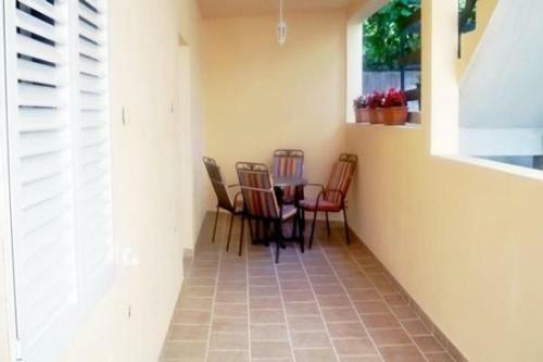 Apartments Sini-with Parking