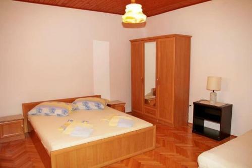 Apartments Sini-with Parking