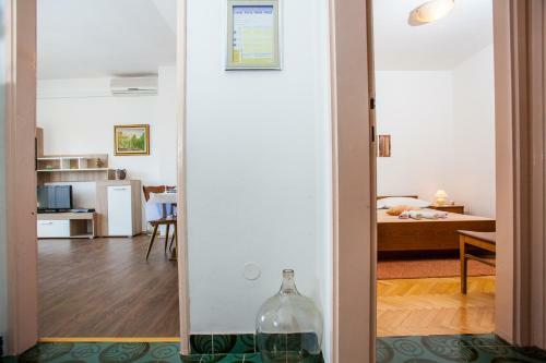 Apartmani Mira