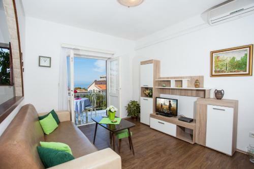 Apartmani Mira