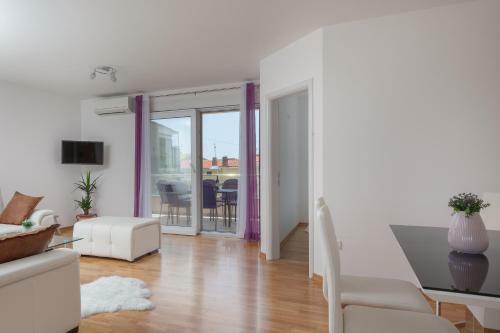 Apartments Antonella Bes