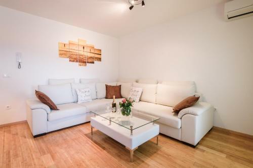Apartments Antonella Bes