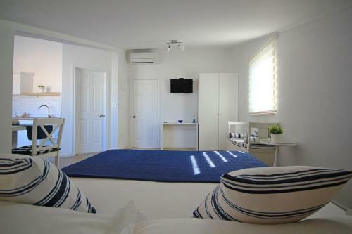 Apartments Emma Holidays