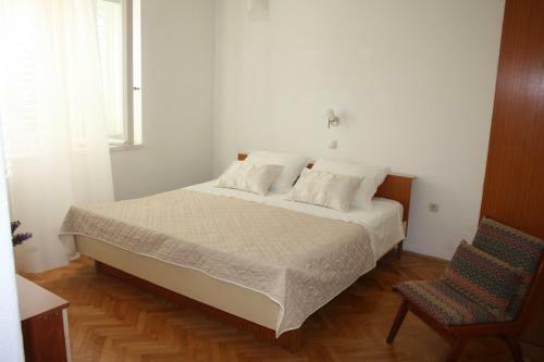 Apartments Emma Holidays