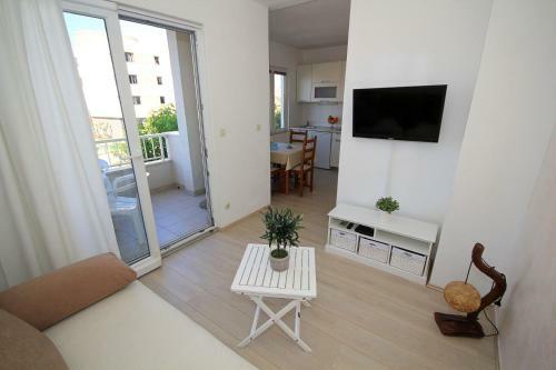 Apartments Emma Holidays