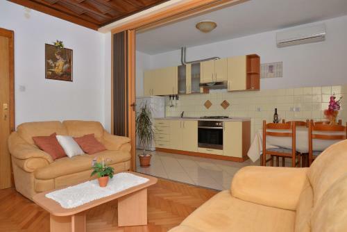 Apartments Jovic