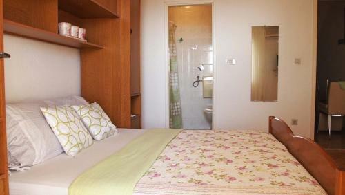 Apartments Ivica - 100m From Beach