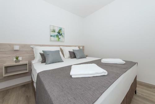 Beach Apartments Mara