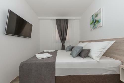 Beach Apartments Mara