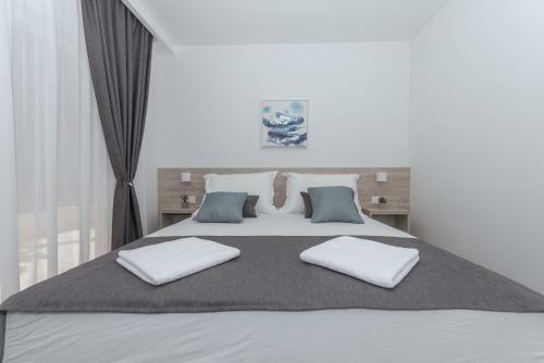 Beach Apartments Mara